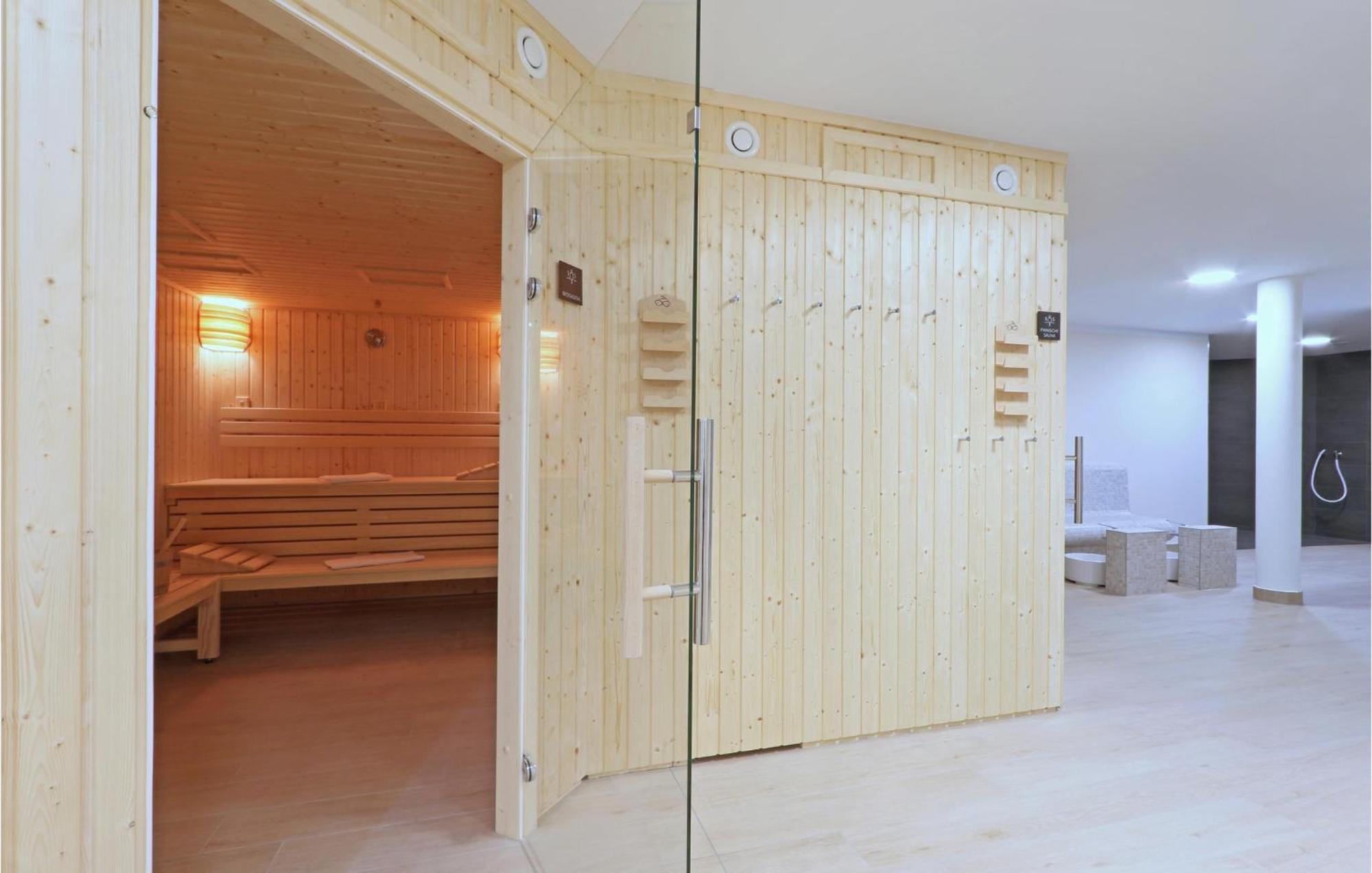 Baltischer Hof Apartment 8 บอลเทินฮาเกิน ภายนอก รูปภาพ